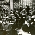 1963 m. Skaitytojus aptarnavo 13 skaityklų ir 5 abonementai