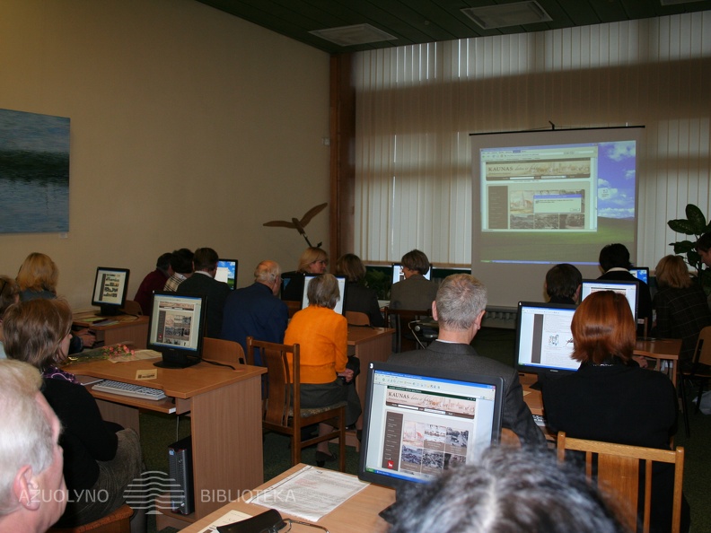 Elektroninės informacijos skaitykloje. 2009 m.