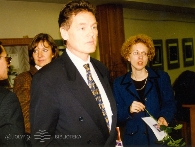 Jungtinės Didžiosios Britanijos ir Šiaurės Airijos Karalystės nepaprastasis ir įgaliotasis ambasadorius Lietuvoje Ch. Robbins.
