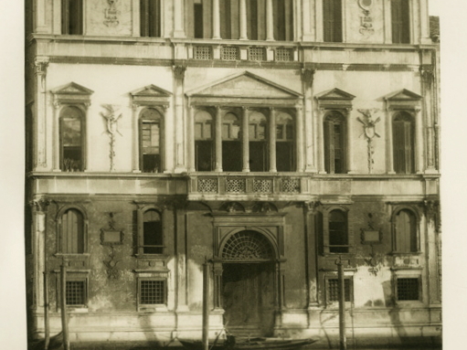 Ferdinand Ongania. Palazzo Contarini delle Figure. Fotograviūra. 1891 m.