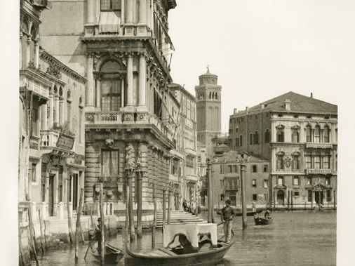 Ferdinand Ongania. Palazzo Rezzonico ir Palazzo Balbi Didžiajam kanale. Fotograviūra. 1891 m.