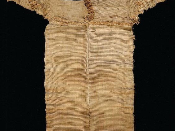 Lininė tunika., Apie 2323–2150 m. pr. Kr.