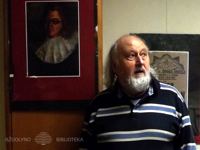 Režisierius Gytis Padegimas prieJ. Vaičkaus portreto