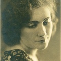 Nelė Vosyliūtė 