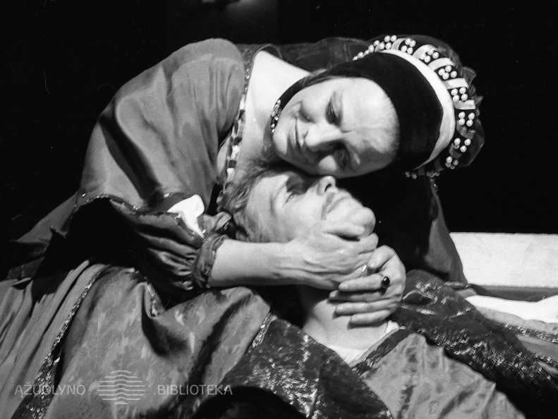 ŠIAULIŲ DRAMOS TEATRAS
