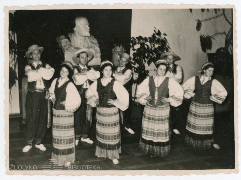 KAVB kolektyvas