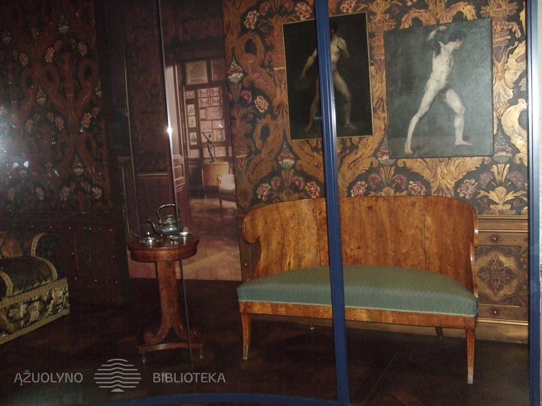 Muleno Nacionalinis kostiumų ir scenografijos centras (Le centre national du costume et de la scѐne de Moulins)