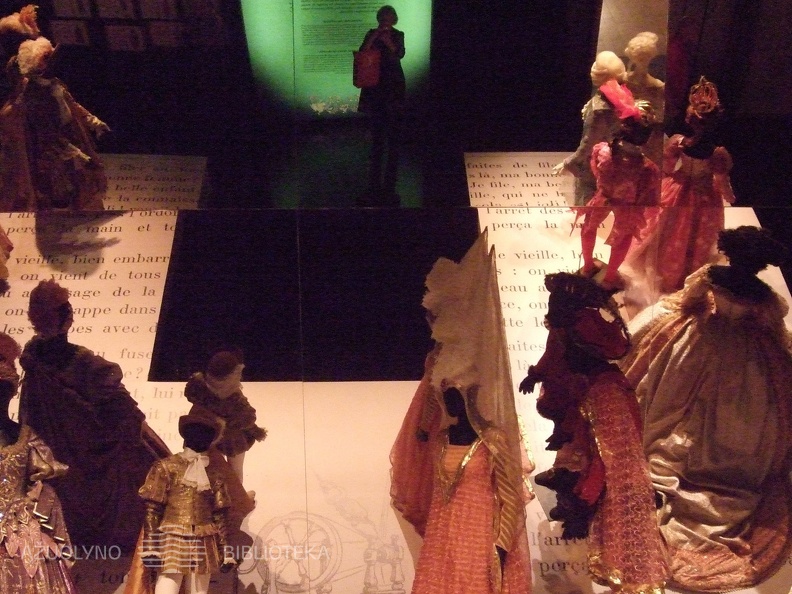 Muleno Nacionalinis kostiumų ir scenografijos centras (Le centre national du costume et de la scѐne de Moulins)
