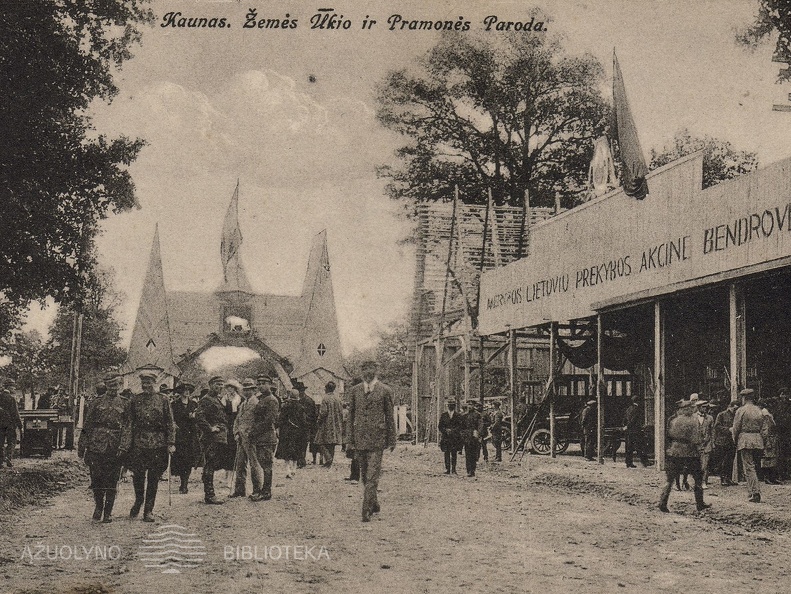 Žemės ūkio ir pramonės paroda. XX a. 3 deš. [Iš S. Sajausko asmeninės kolekcijos]