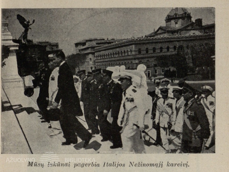 Mūsų lakūnai pagerbia Italijos Nežinomąjį kareiv