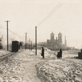 Siaurasis geležinkelis ties Šv. Kryžiaus (karmelitų) bažnyčia. 1916 m.