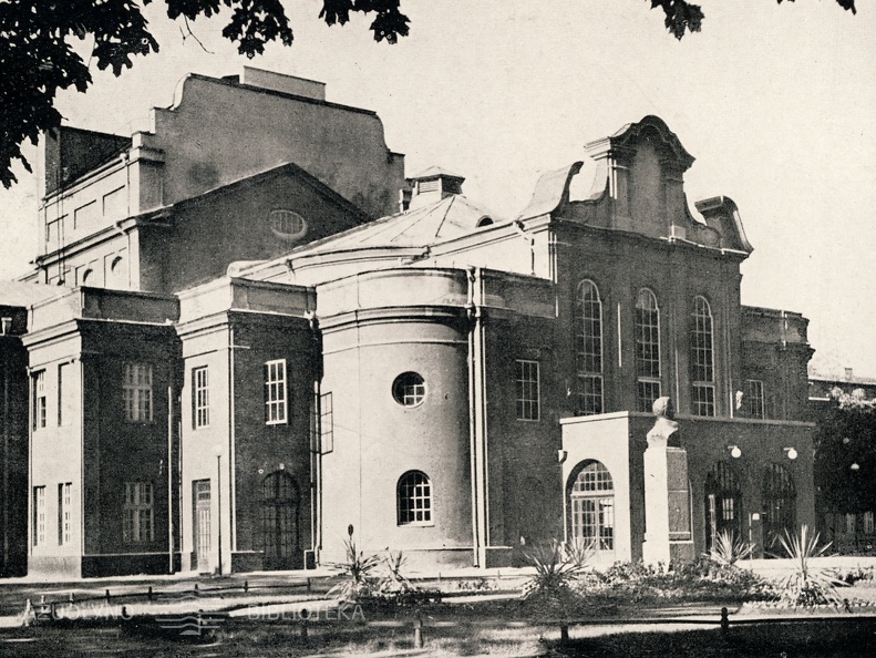Valstybės teatro rūmai. Tarpukaris