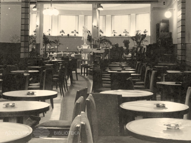 Konrado kavinės interjeras. XX a. 4 deš.