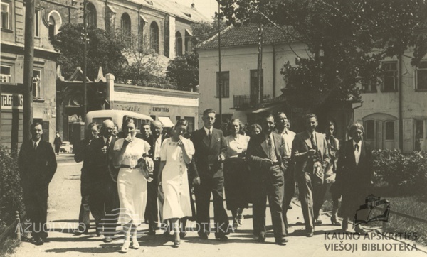 Rotušės aikštėje