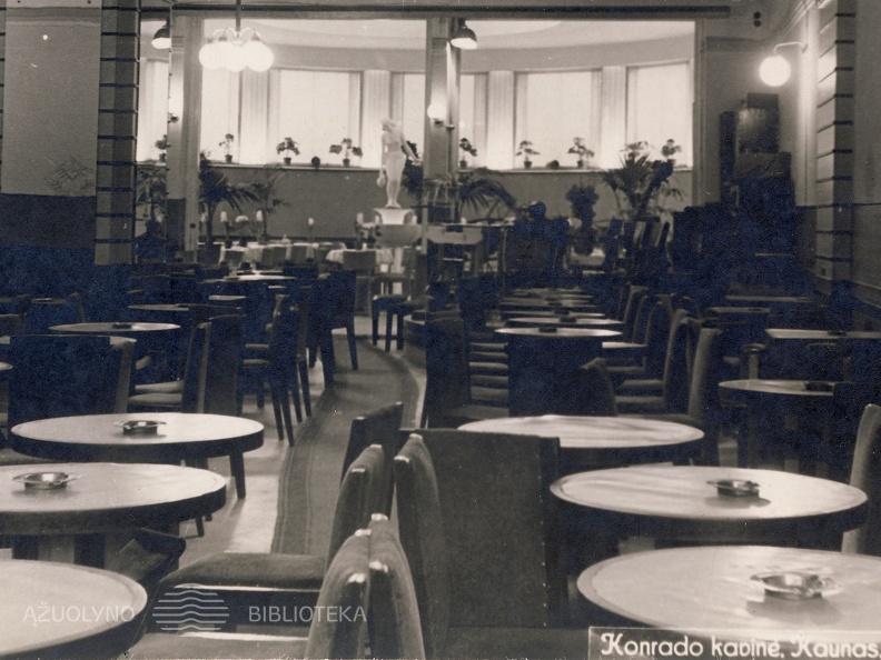 Konrado kavinės interjeras. XX a. 4 deš.
