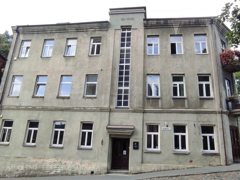 Juozo Tumo Vaižganto butas-muziejus