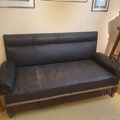 Sofa vadinamajame vyrų kambaryje