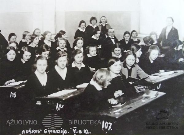 „Aušros“ gimnazijoje