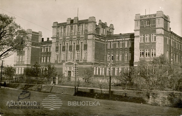 Mergaičių gimnazija