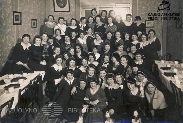 Studentu_korporacijos_Filiae_Lithuaniae_nares_1934.jpg
