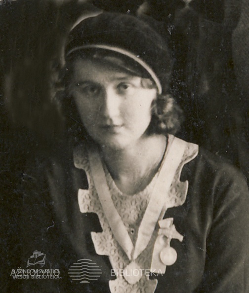 Valerija_Majauskaite_studente_1932.jpg