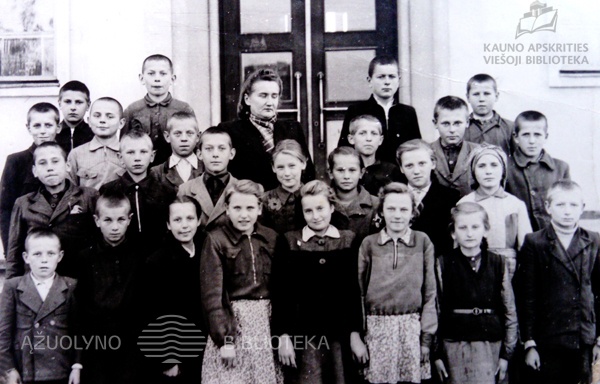 Petrašiūnų progimnazijos mokiniai