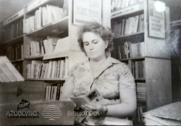 Prekybos mokyklos bibliotekoje