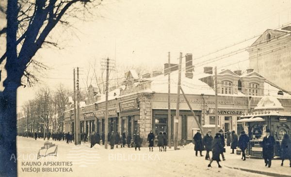 Laisvės al. ir Kanto g. kampas