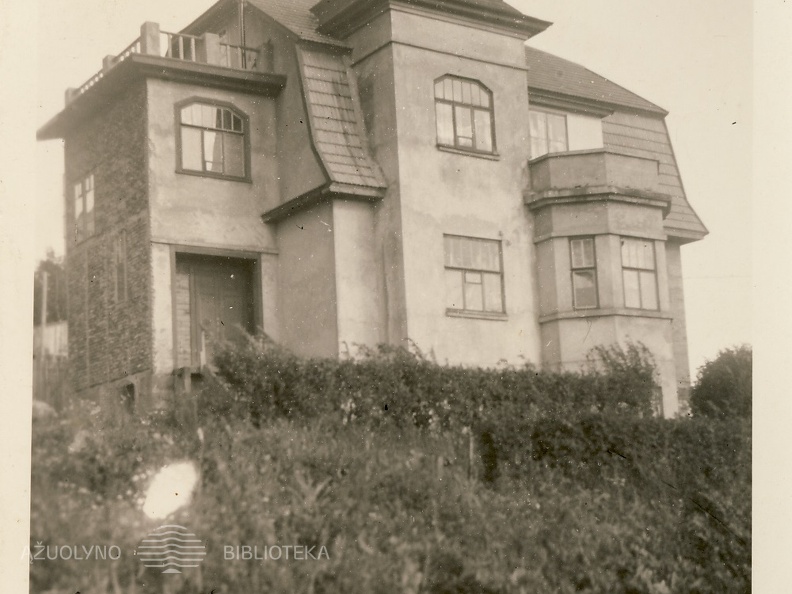 Įrenginėjamas namas