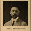 Antanas Žmuidzinavičius // Krivulė. – 1925,