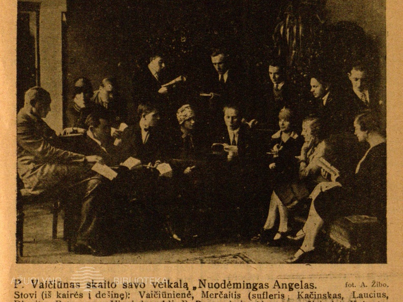 P. Vaičiūnas skaito savo veikalą „Nuodėmingas Angelas“ 