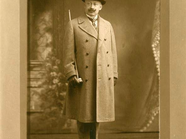  Kompozitorius, dainininkas, choro dirigentas Mikas Petrauskas.