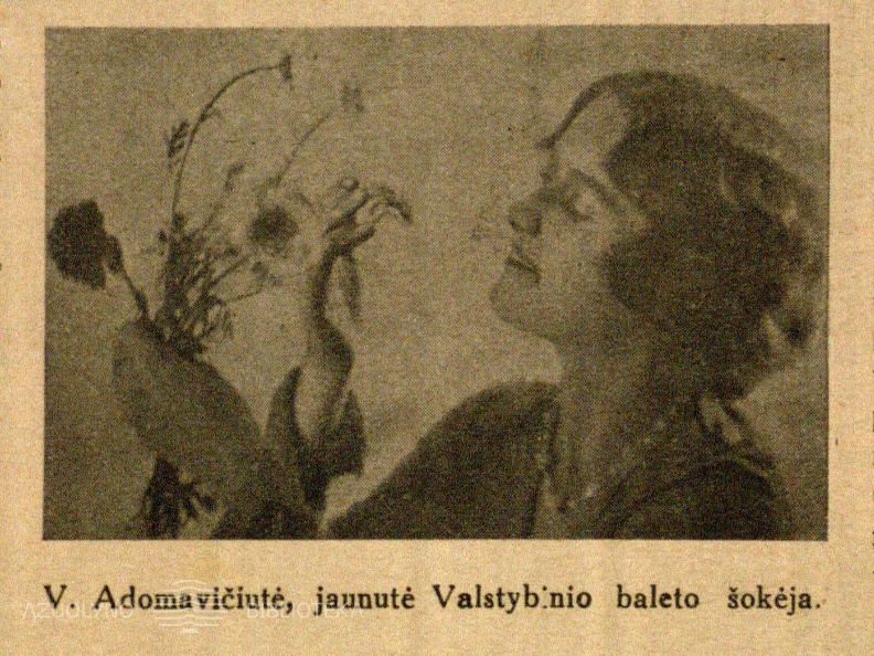 V. Adomavičiūtė, jaunutė Valstybinio baleto šokėja