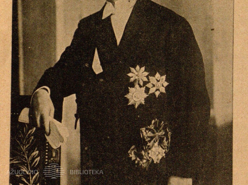 Prof. A. Voldemaras, Liet. Tautininkų Sąjungos garbės pirmininkas, L. K. Savanorių Sąjungos garbės narys // Prof. Augustinas Voldemaras / [Juozas Gobis]. – Plungė: Liet. Tautininkų sąjungos Plungės skyriaus leidinys, 1930, įklij.
