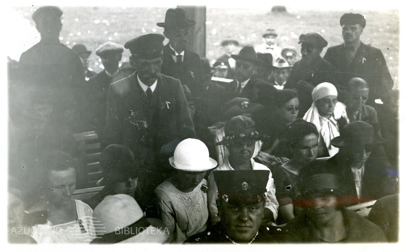 Latvijos akluju choras_1925.jpeg