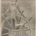 Vasaros simboliai – moteris su bikiniu ir laivas. Sekmadienis, 1937, nr. 27, p. 1.