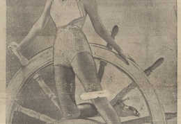 Vasaros simboliai – moteris su bikiniu ir laivas. Sekmadienis, 1937, nr. 27, p. 1.