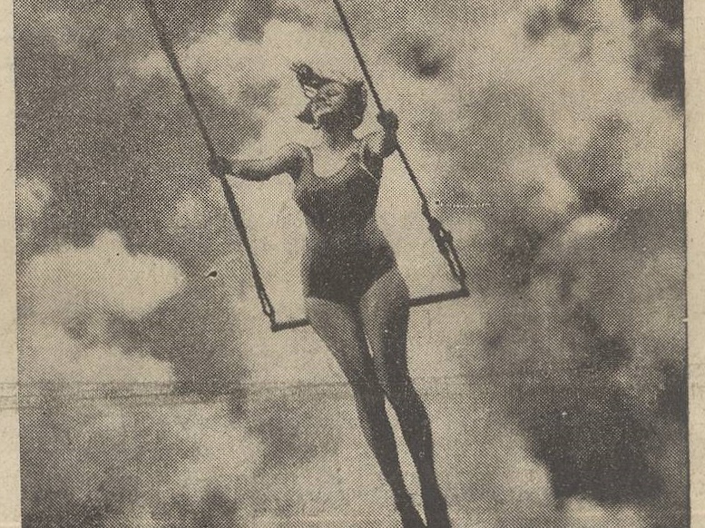 „Vėjui ir debesims glamonėjant“. Sekmadienis, 1937, nr. 27, p. nenumeruotas.