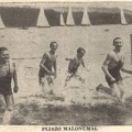„Pliažo malonumai“. Fotografija prie straipsnio apie Kauno pliažus. Sekmadienis, 1937, nr. 28, p. nenumeruotas.