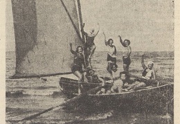 „Laiveliu Palangos pajūry“ (perspausdinta iš 1933, nr. 33, p. 2). Sekmadienis, 1934, nr. 28, p. 3.