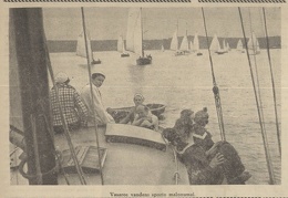 Vandens sporto malonumai. Sekmadienis, 1936, nr. 25, p. 3.