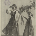 Mergaitės su tautiniais drabužiais. Jaunasis ūkininkas.-1940. nr. 15, p. titulinis.