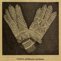 Puošnios pirštuotos pirštinės. Moteris.-1939, nr. 23-24, p. 311.