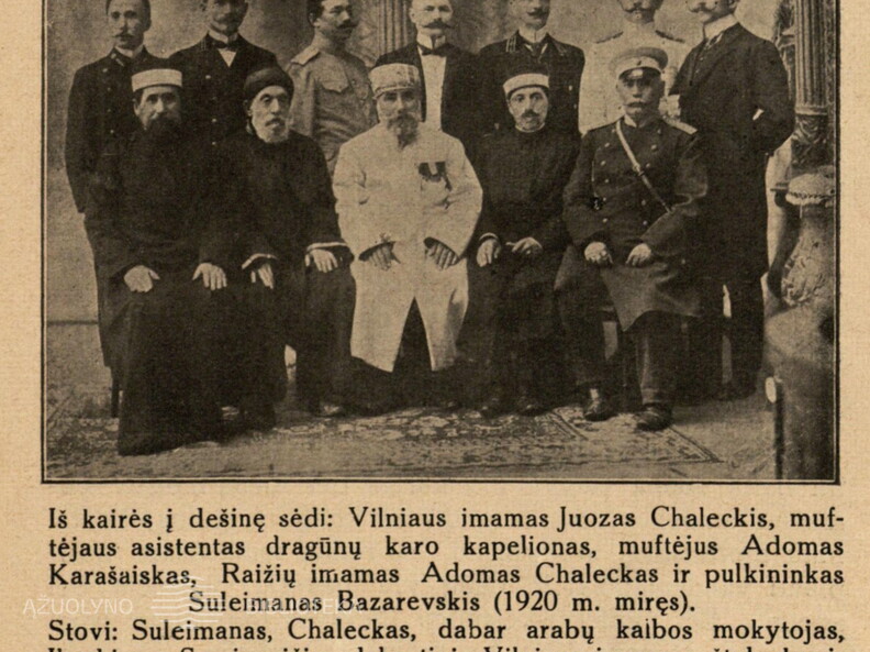 Musulmonų bendruomenės atstovai. Akiras-Biržys. „Lietuvos miestai ir miesteliai. Alytaus apskritis: dzūkų kraštas“ – Kaunas: leidėjas Amerikos lietuvis Juozas Bičiūnas. „Dirvos“ b-vės sp., t. 1, 1931, p. 631.