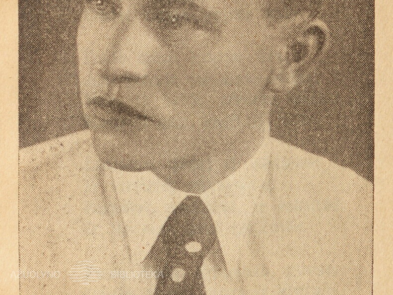 Poetas, muzikantas Antanas Zabulionis – „anūkėlis Untaniukas“. „Radijas iš Pupų Dėdės pastogės“ – Kaunas: spaudai paruošė ir išleido Akiras-Biržys Pupų Dėdė, 1940, p. 57.