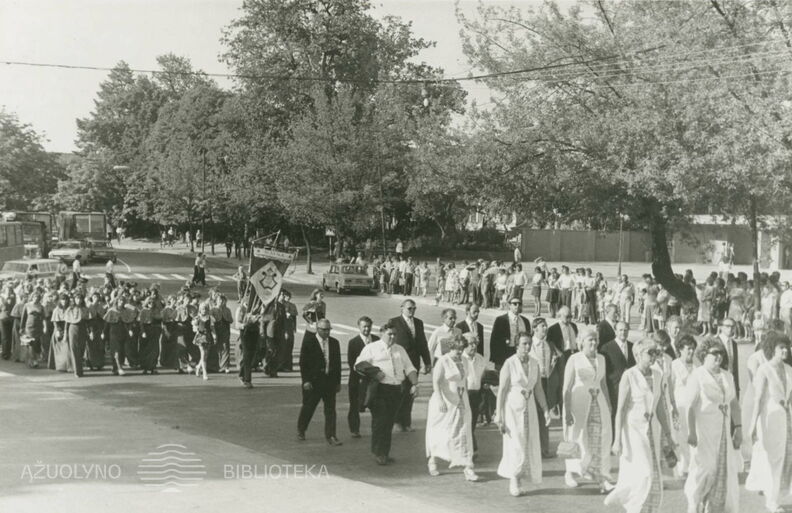 Dainu_sventes_dalyviai_1979_foto_A_Pleskaciauskas.jpg