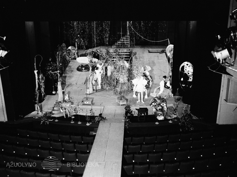 KAUNO AKADEMINIS DRAMOS TEATRAS