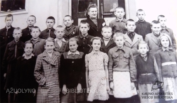 Petrašiūnų progimnazijos mokiniai